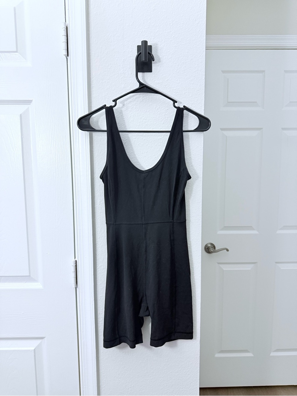 Lululemon Align Bodysuit Black Sleeveless Shortie Romper Size 4